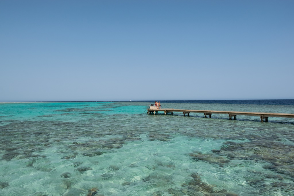 Water_walk_and_snorkeling_corals_area_at_Soma_bay_Hurghada_Egypt.jpg